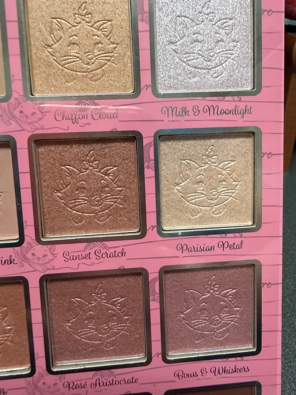 Disney The Aristocats Marie Eyeshadow Palette *NEW